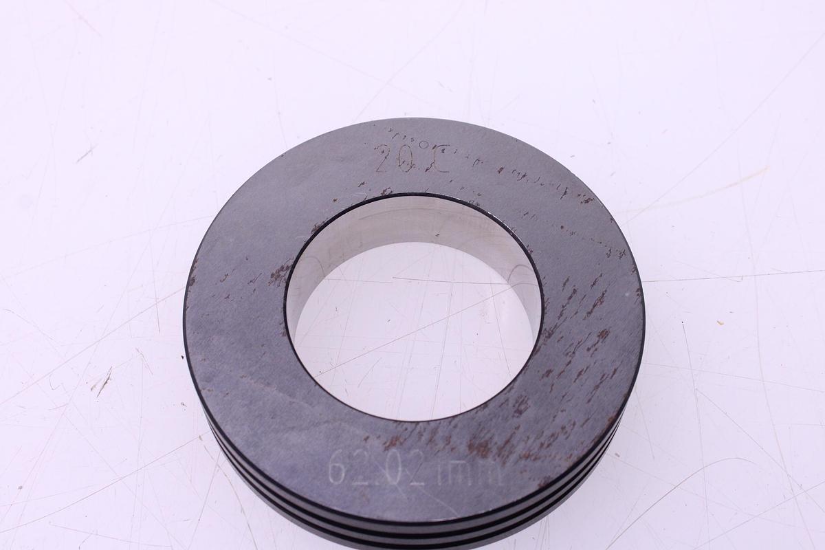 Usado Micrómetro Digital Interno 3 Puntos IP65 Schut 50-63mm