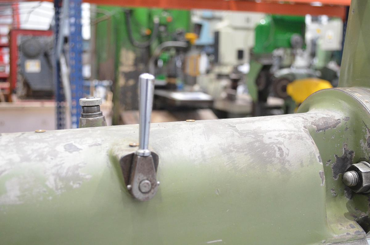 Usado Limadora CMZ L-625-E