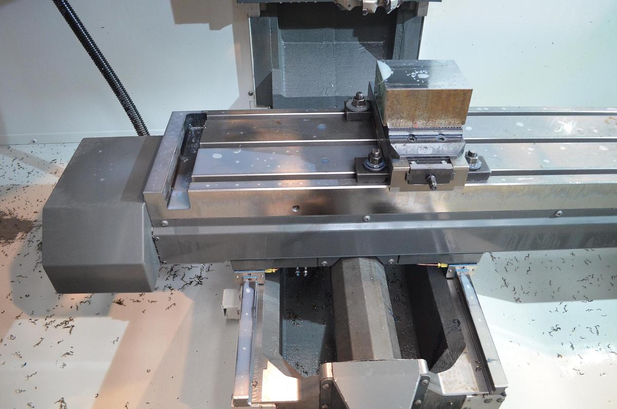 Usado Centro mecanizado Haas TM-2P Año 2020