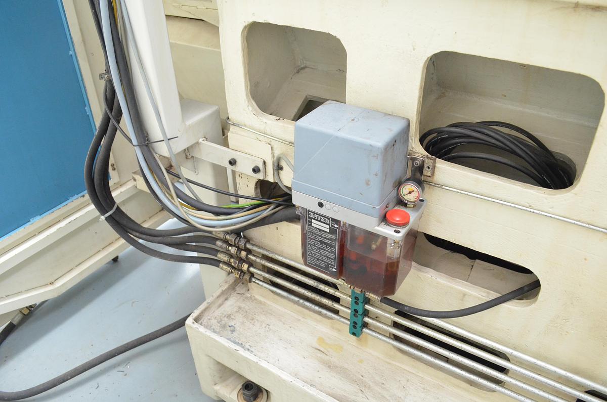 Usado Torno cnc Lealde TCN-12 de 3000mm e.p
