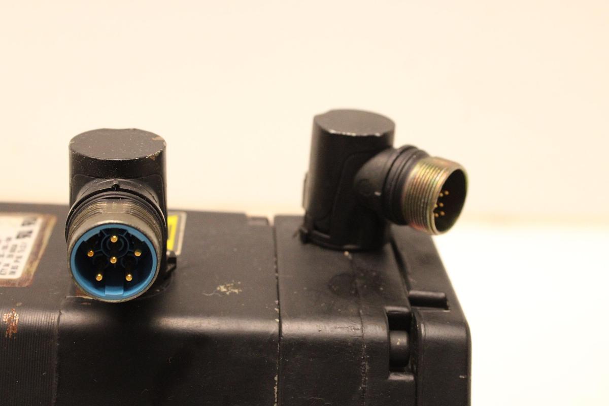 Usado Servomotor KUKA 1FK6081-6AF71-1ZZ9-Z S07