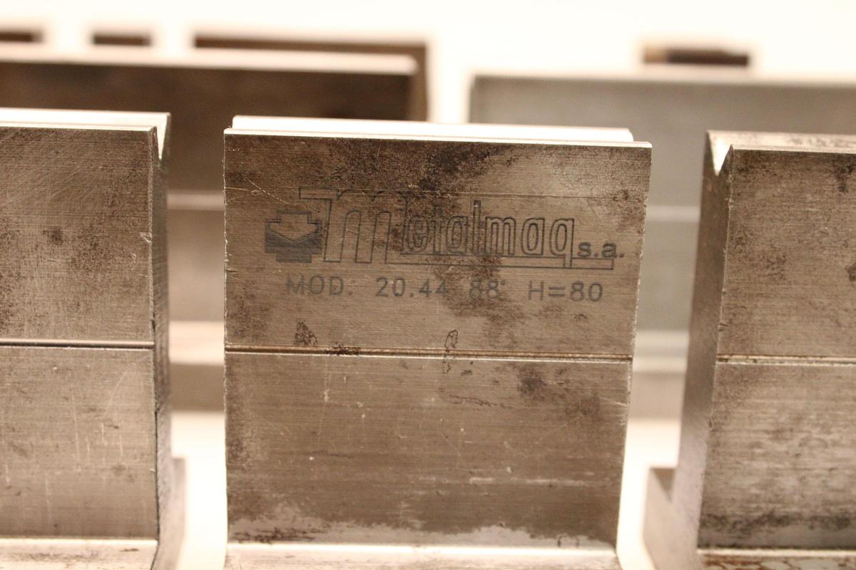 Usado Juego Matrices en "T" - 18 Tramos