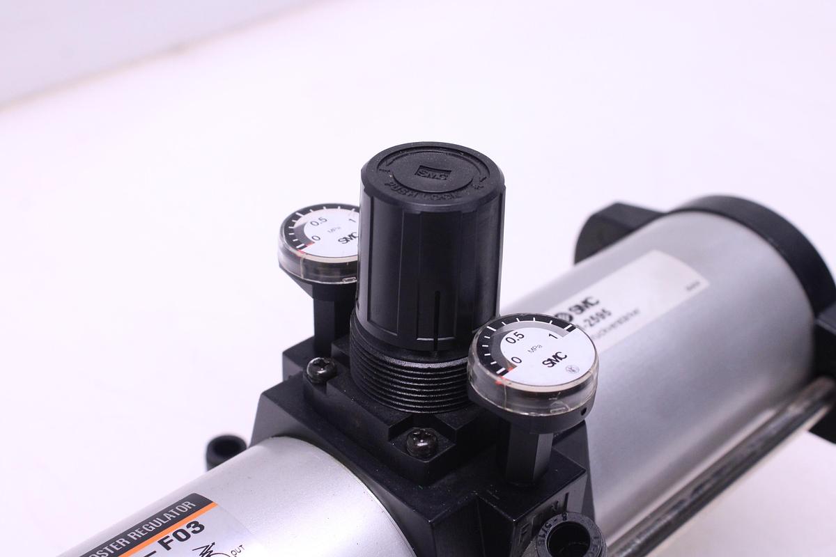 Usado Multiplicador de Presión Neumático SMC EVBA2100-F03