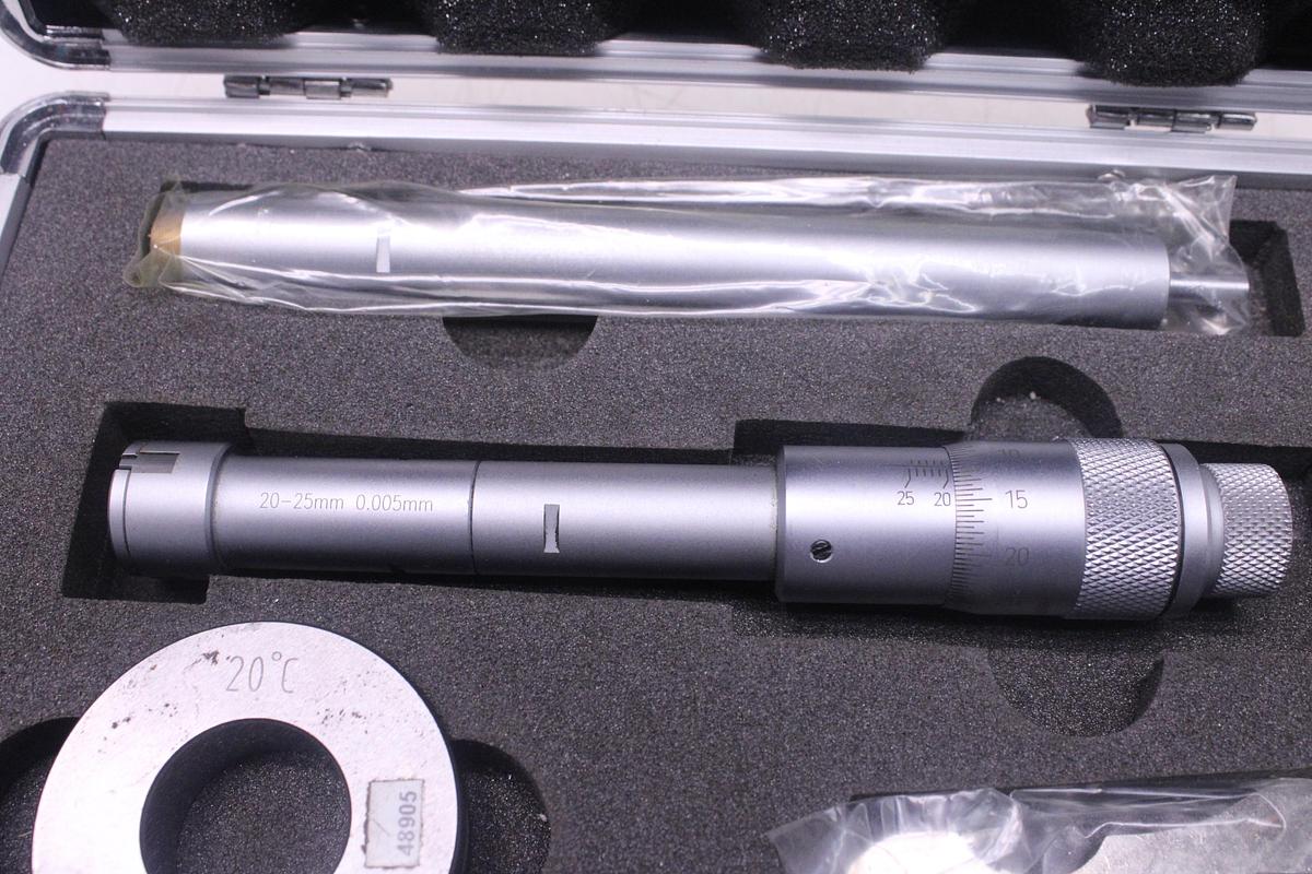 Usado Juego Micrómetro interior 3 puntos SARA 20-25mm