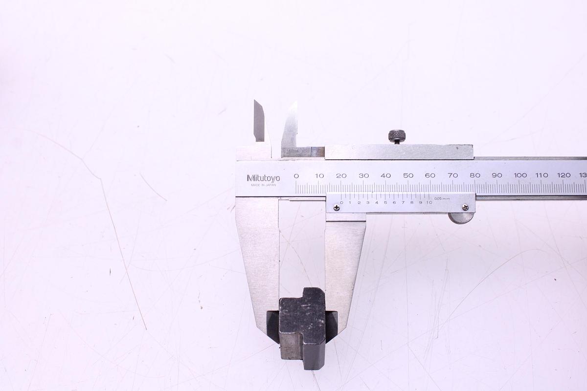 Usado Garras de Sujeción Ranura en T 18mm - 10 Unidades