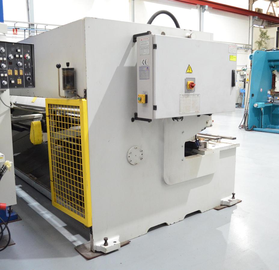 Usado Cizalla hidráulica DENER 4100X13mm ADMMH.4113