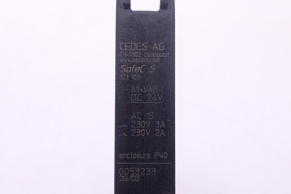 Usado Relé de Seguridad CEDES AG SafeC S