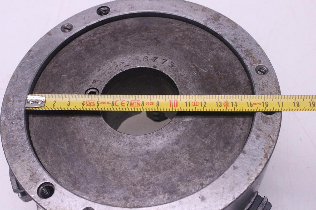 Usado Plato para Torno 190 mm con base metalica