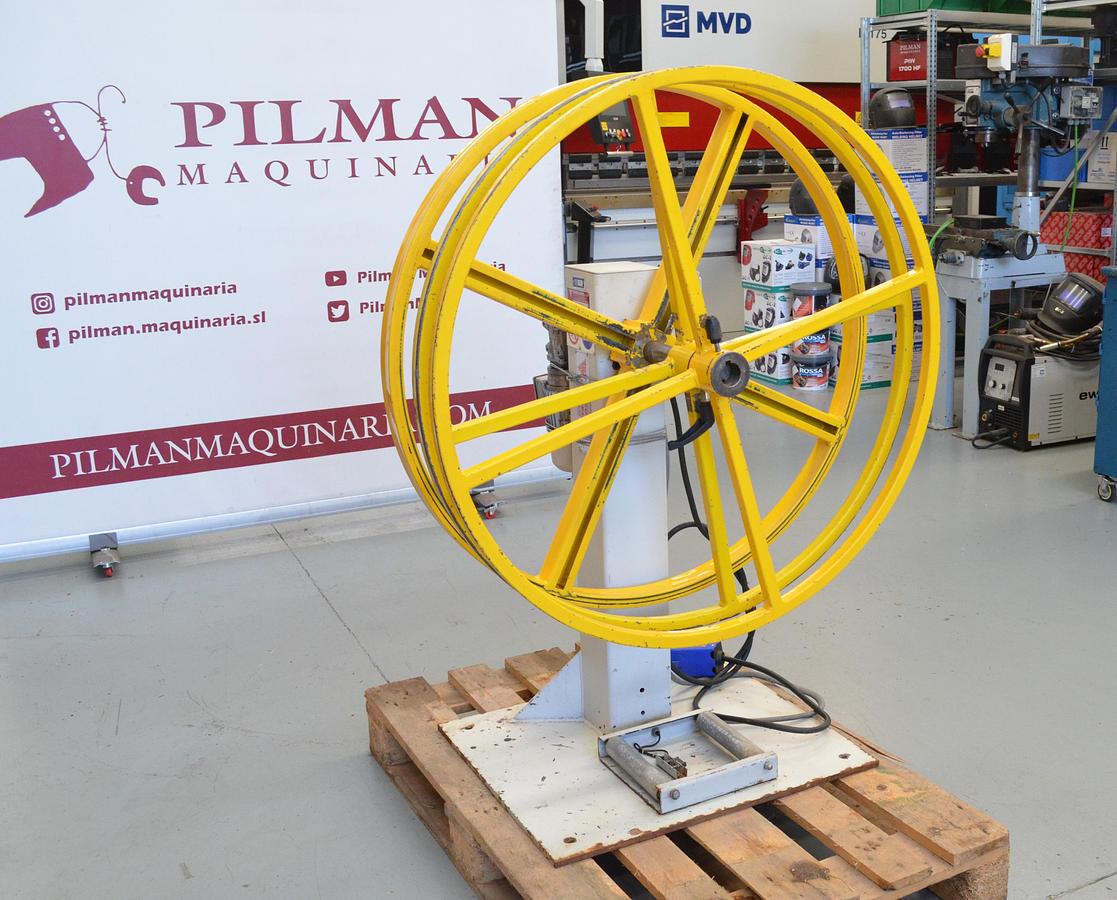 Usado Devanadora de fleje Segura Llunell DVM-2 VV PE