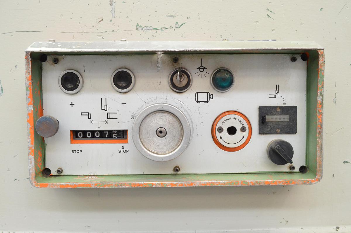 Usado Cizalla hidraulica pendular Ajial 3100x6mm