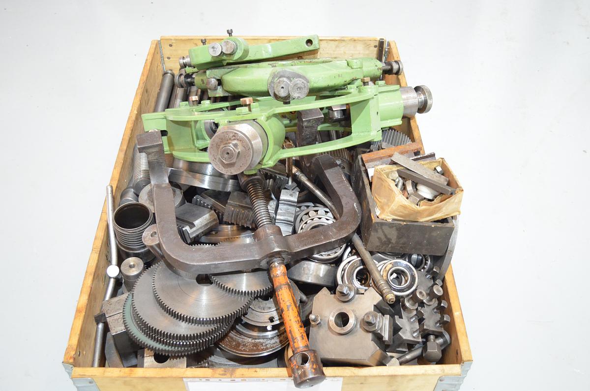 Usado Torno Geminis GE 650 2.000mm e.p