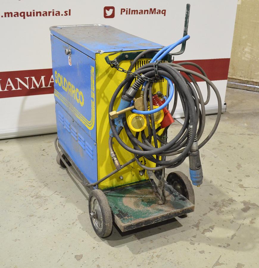 Usado Maquina soldar hilo Sunarc HC-210