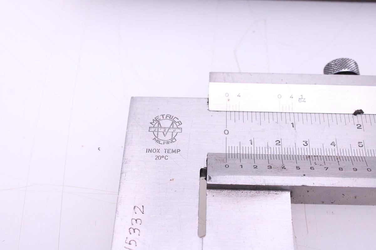 Usado Calibre Pie de Rey METRICA 750mm