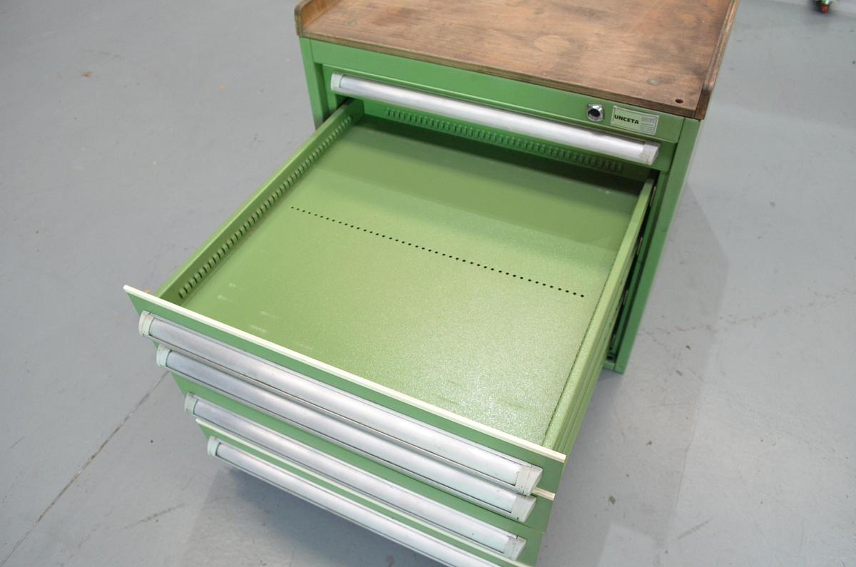 Usado Armario metalico cajones UNCETA 600x640x590(h)mm