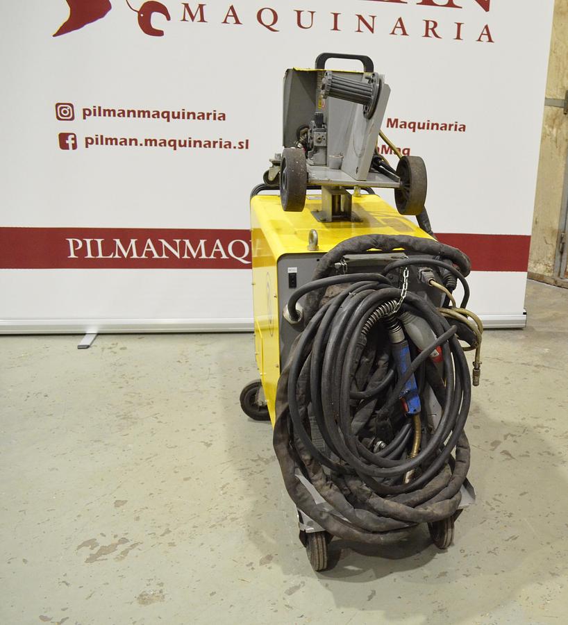 Usado Maquina soldar CEA MAXI 501 con devanadera TR 2 de 8m