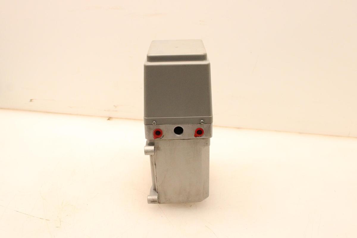 Usado Bomba de Engrase INTZA 130410220