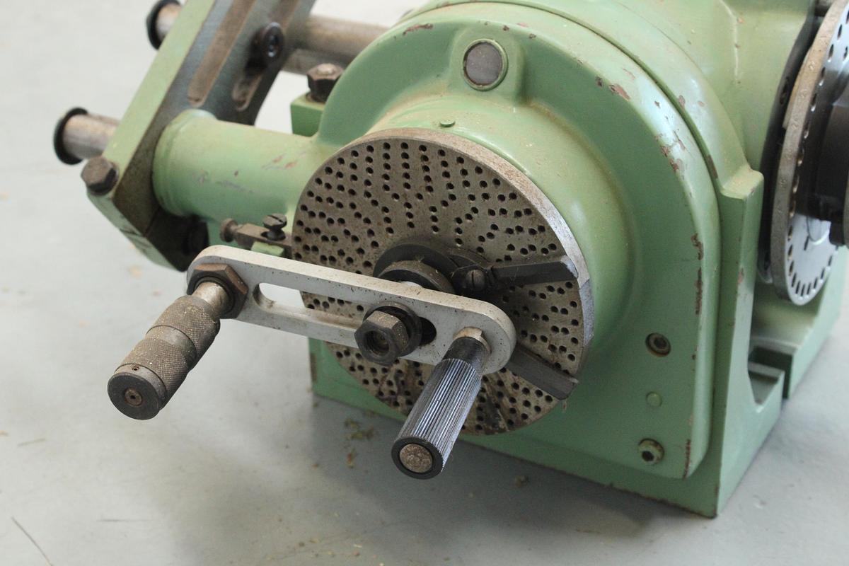 Usado Cabezal Divisor Universal ZEATZ