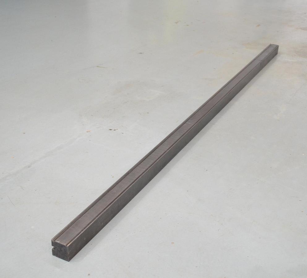 Usado Matriz 54x54 varias V 2130mm