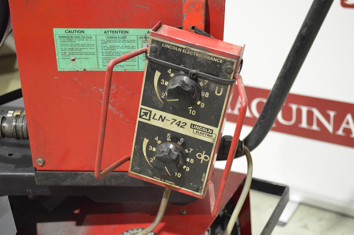 Usado Maquina soldar Lincoln Idealarc CV400-I con devanadera