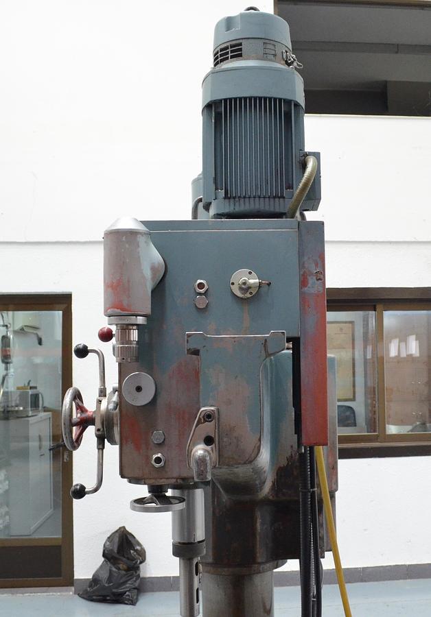 Usado Taladro radial Foradia GH 50-1000