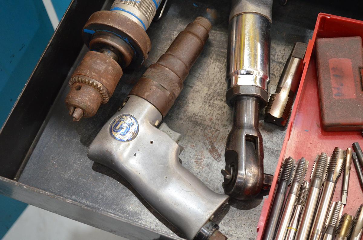 Usado Roscadora neumática CMA modelo NR-12