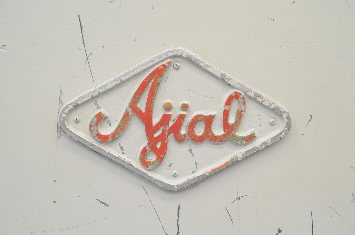 Usado Cizalla hidraulica pendular Ajial 3100x6mm