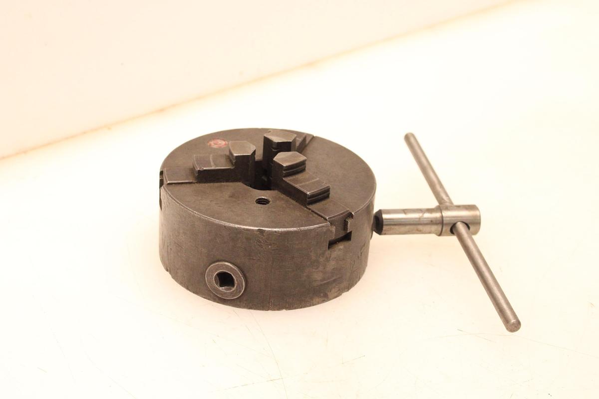 Usado Plato Torno 3 Garras TdeG 160mm