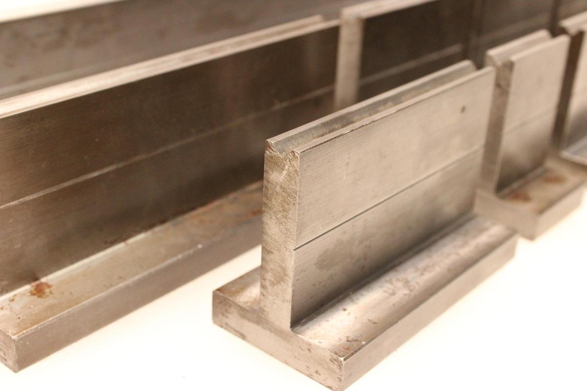 Usado Juego Matrices en "T" Metalmaq 20.42 88º - 11 Tramos