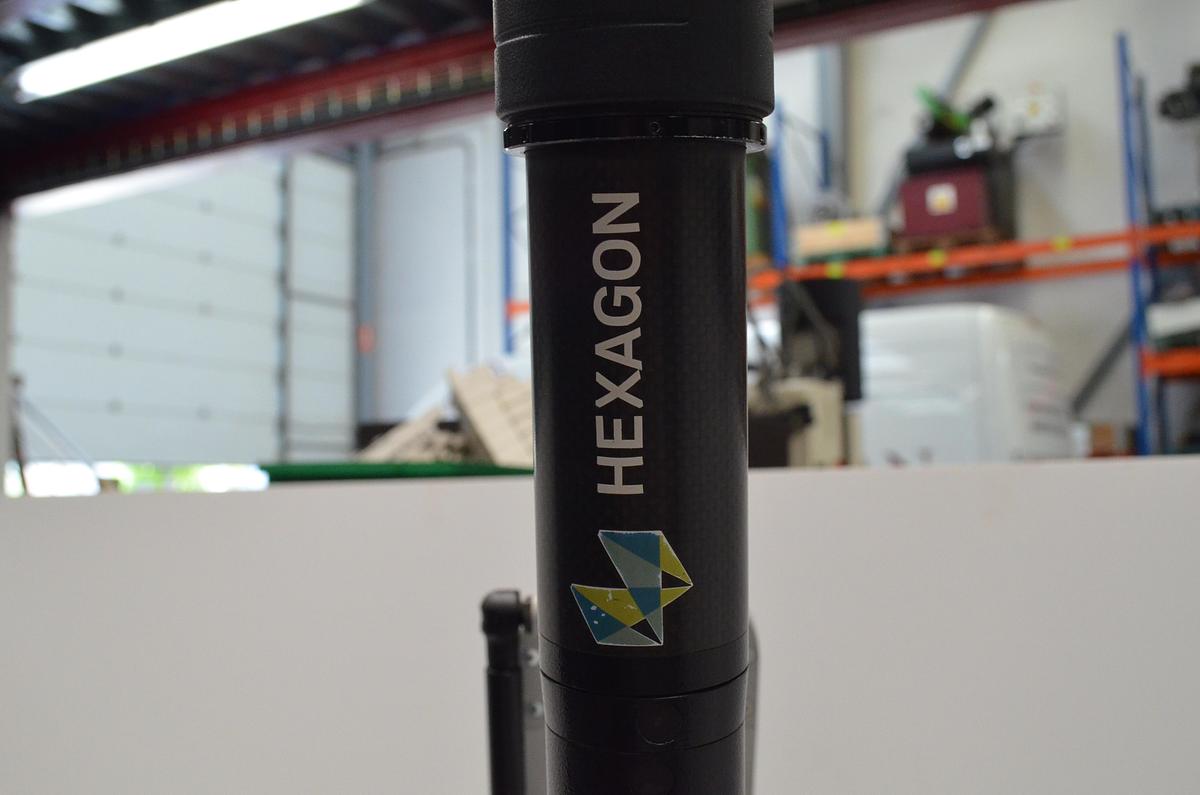 Usado Brazo de medición HEXAGON Absolute ARM