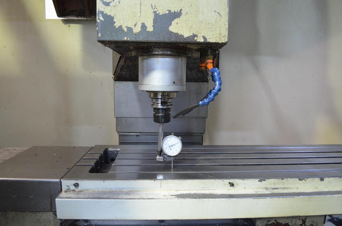 Usado Centro mecanizado Travis M800 2006 cnc Fagor 8055B-M