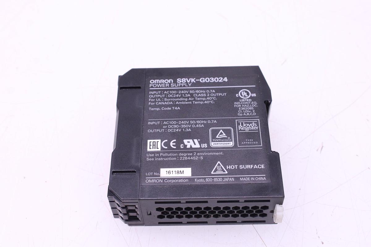 Usado Modulo Fuente de Alimentación OMRON S8VK-G03024
