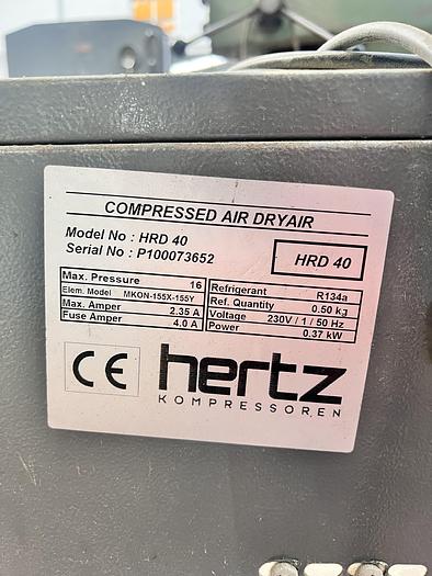 Usado Línea pintura en polvo con cabina y horno secado