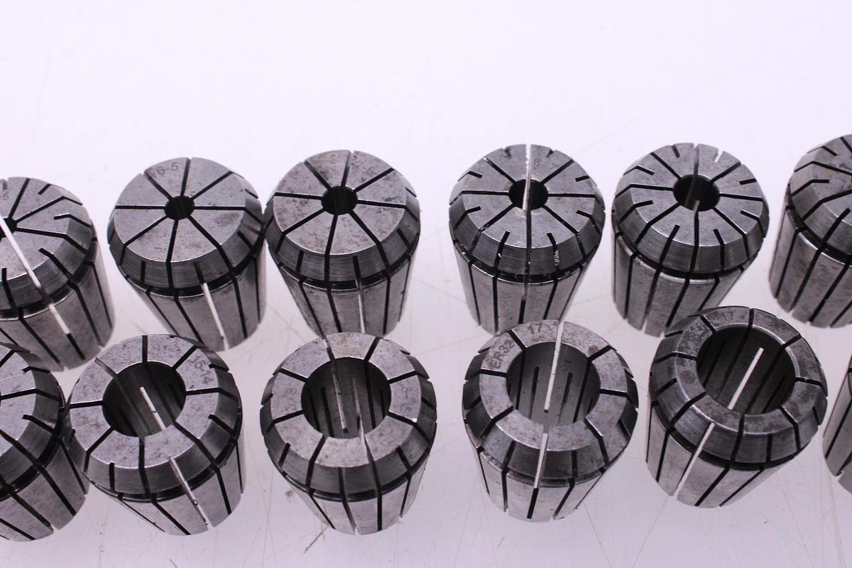 Usado Juego Pinzas Resorte ER32 "18 pcs" + Cono ISO 40 ASTRA