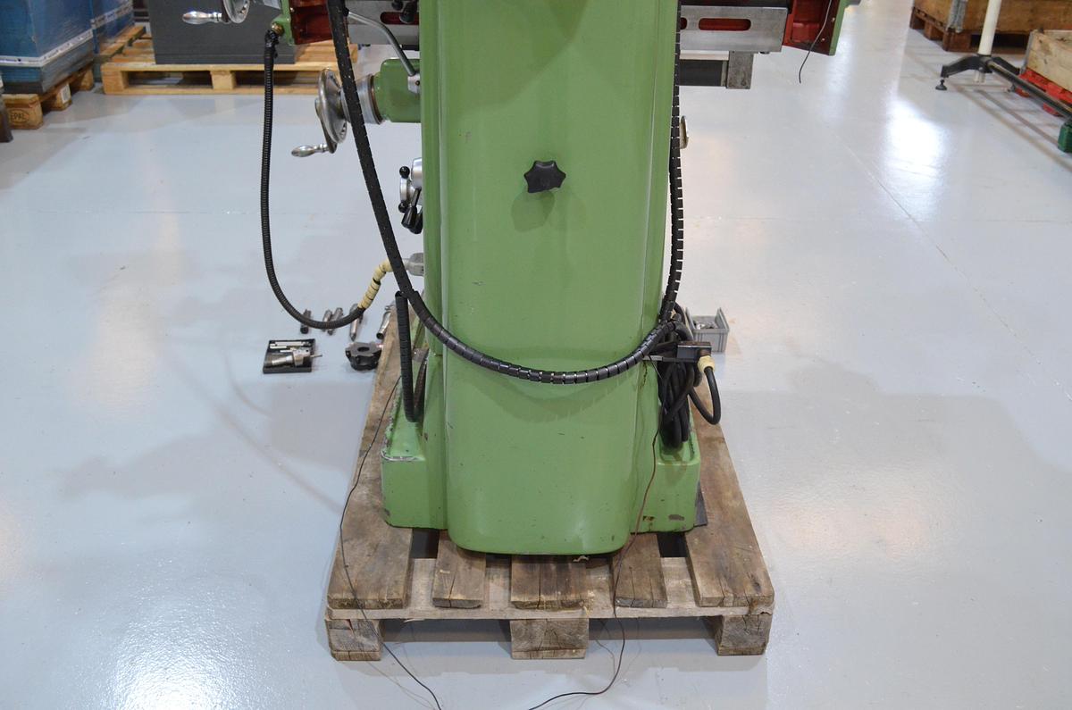 Usado Fresadora Thiel Duplex 159 con visualizador cotas