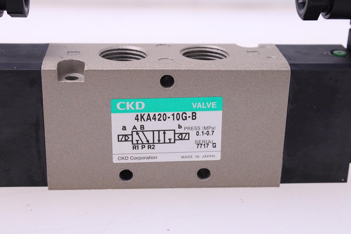 Usado Electroválvula CKD 4KA420-10G-B-DC24V