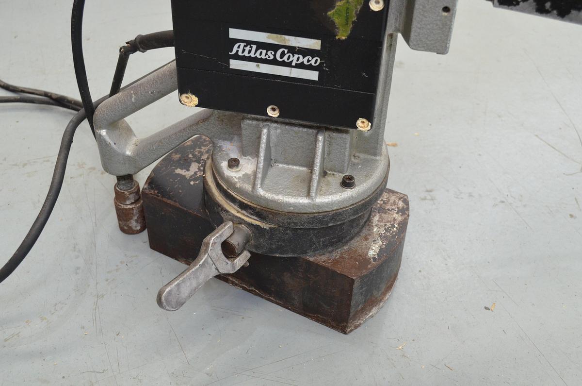 Usado Taladro iman Atlas Copco DDH 32-RP