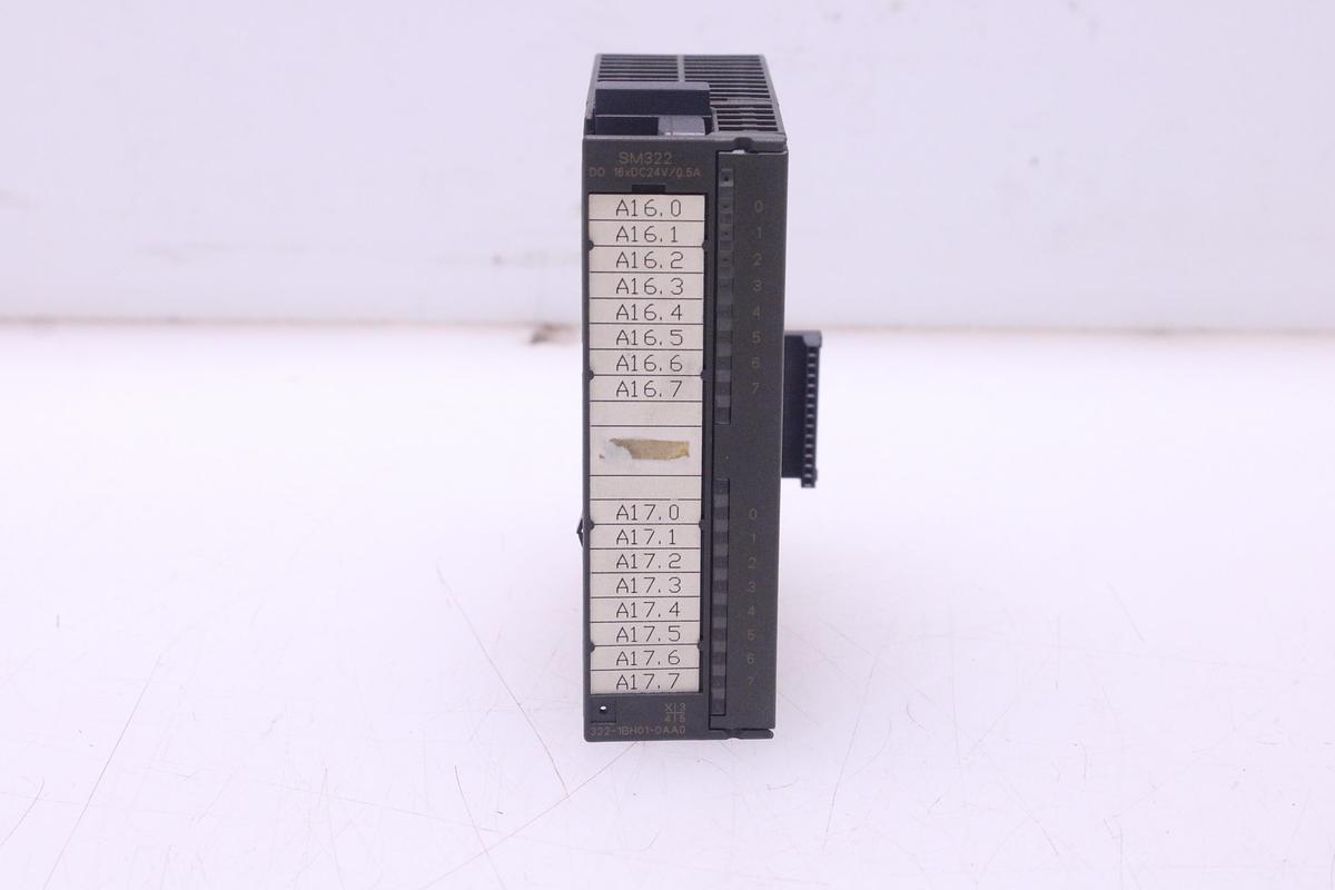 Usado Módulo de salida digital SIEMENS 6ES7322-1BH01-0AA0