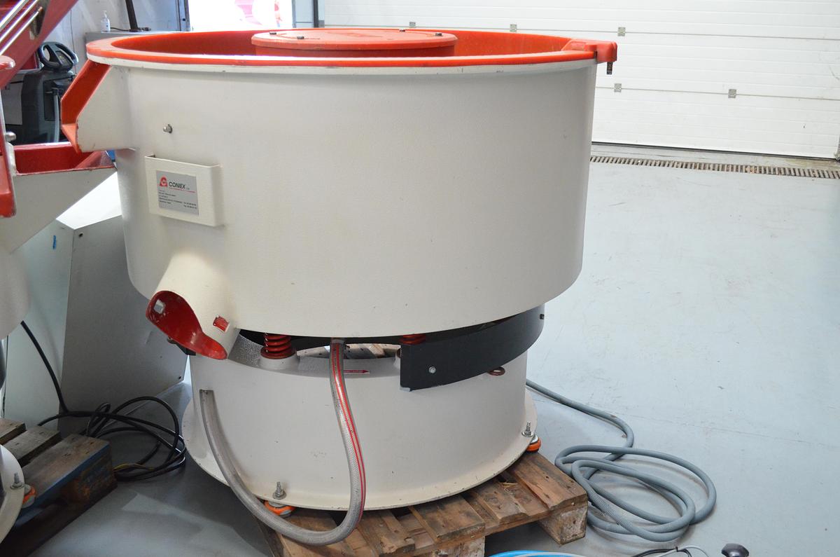 Usado Bombo vibradores ERBA EVK-350 y EVP-A 350