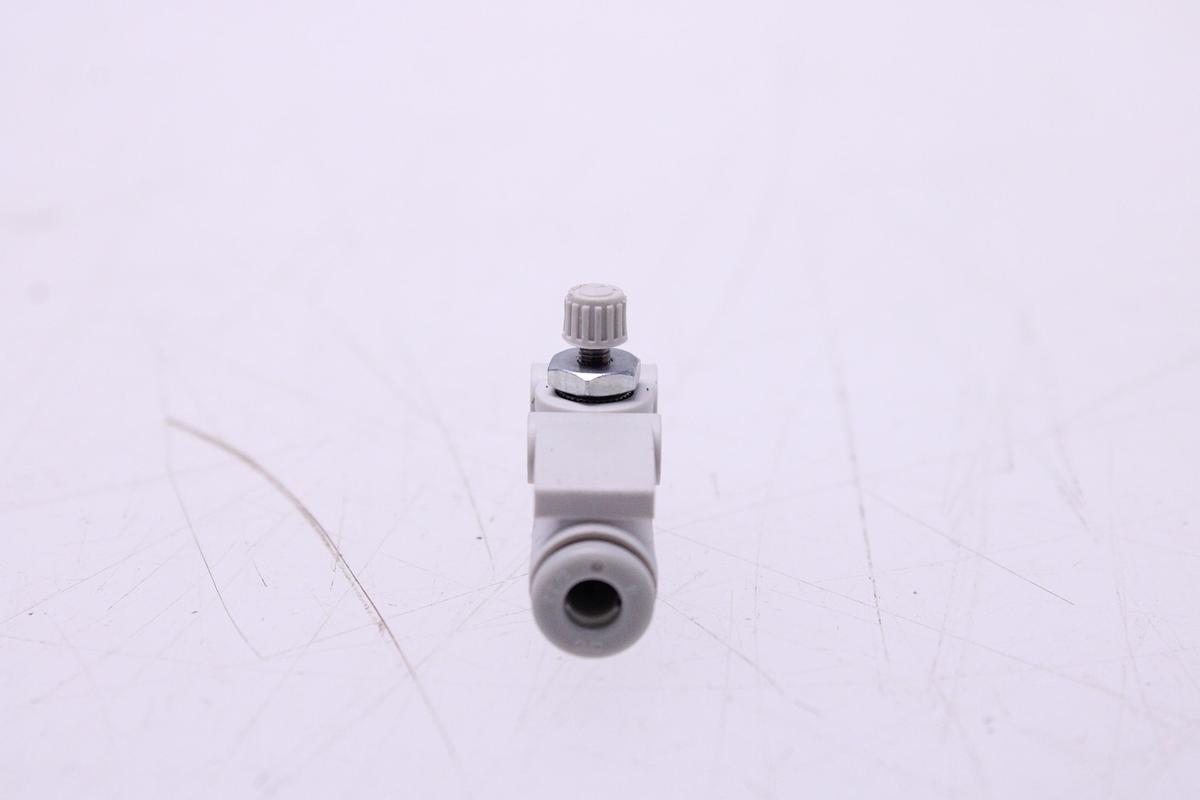 Usado Racores Regulador Caudal M4 - 30 Unidades SMC AS1002F-04