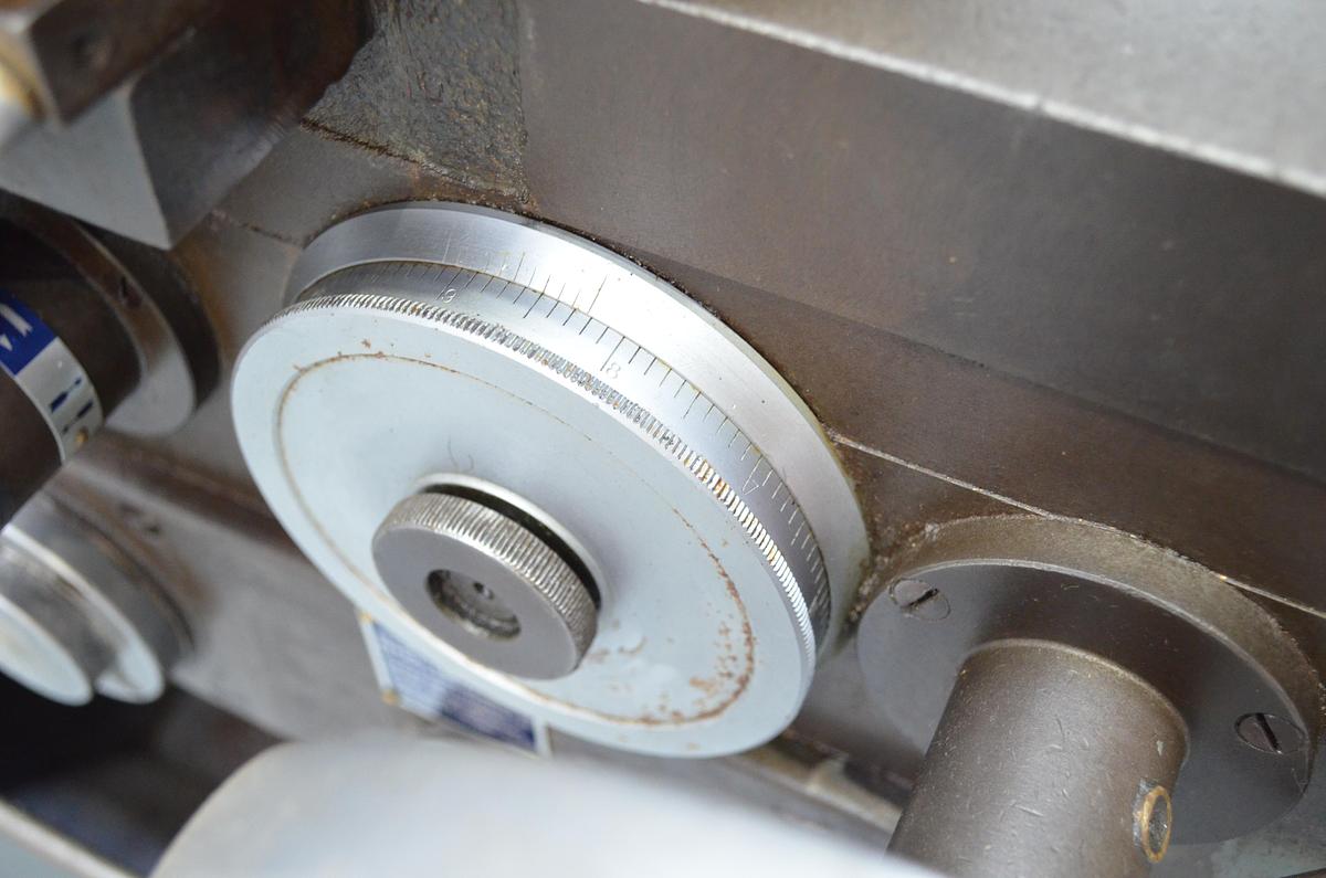 Usado Torno Amutio HB 575 - 1.000mm e.p