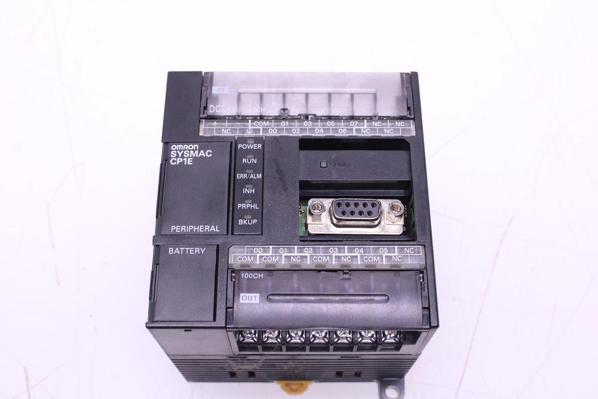 Usado Controlador OMRON CP1E-N14DR-D