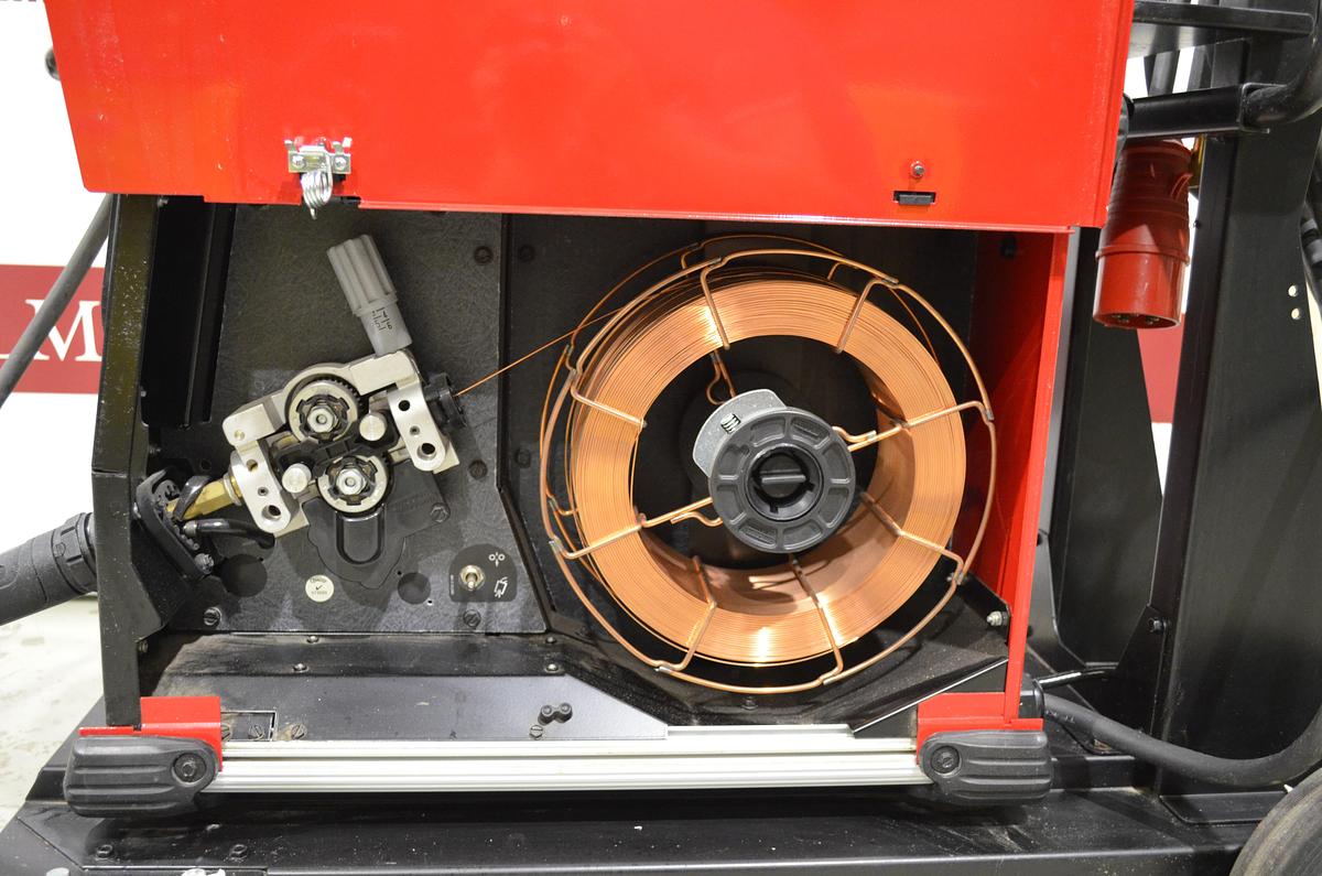 Usado Maquina soldar hilo Lincoln PowerWave C300 CE