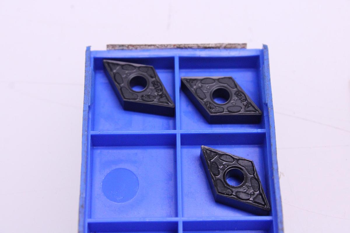 Usado Portaherramientas para plaquitas + Widias DNMG1104