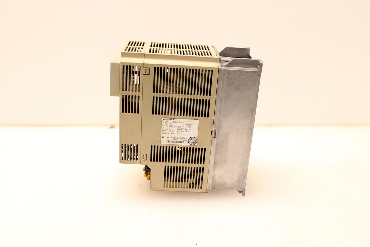 Usado Servodriver YASKAWA SGDB-20ADG