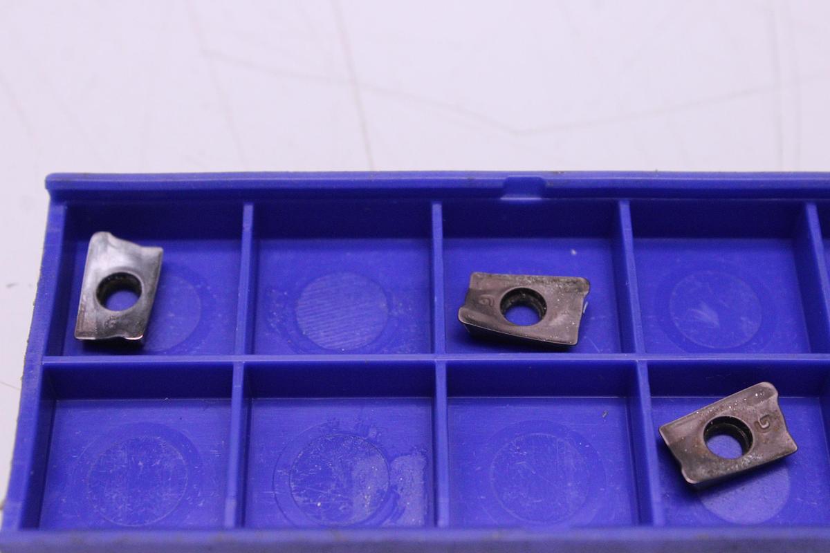 Usado Fresas + Plaquitas de Widia AXMT123508