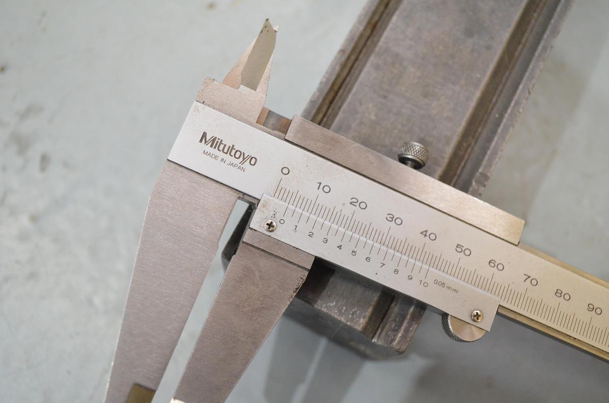 Usado Matriz 54x54 varias V 2130mm