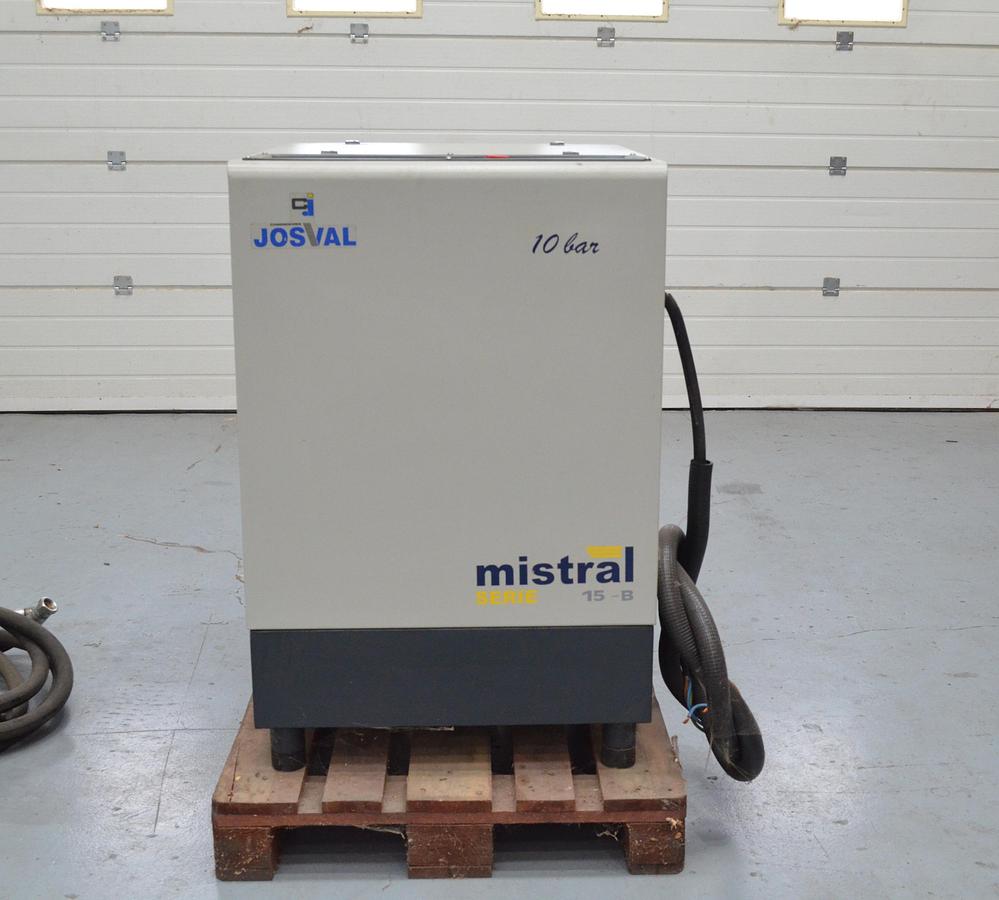 Usado Compresor tornillo Josval Mistral Serie 15B Año 2008