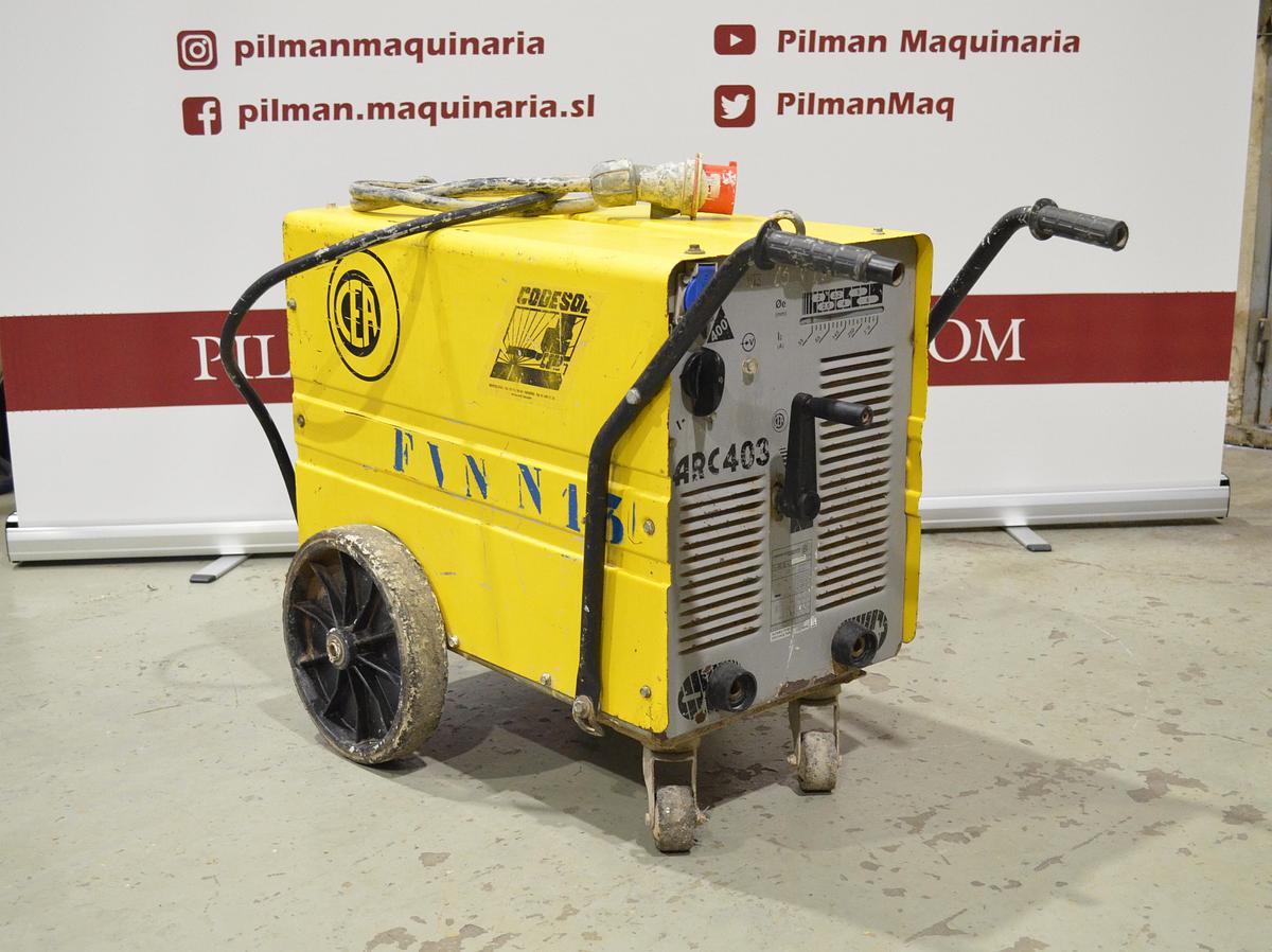 Usado Maquina soldar electrodos CEA ARC 403