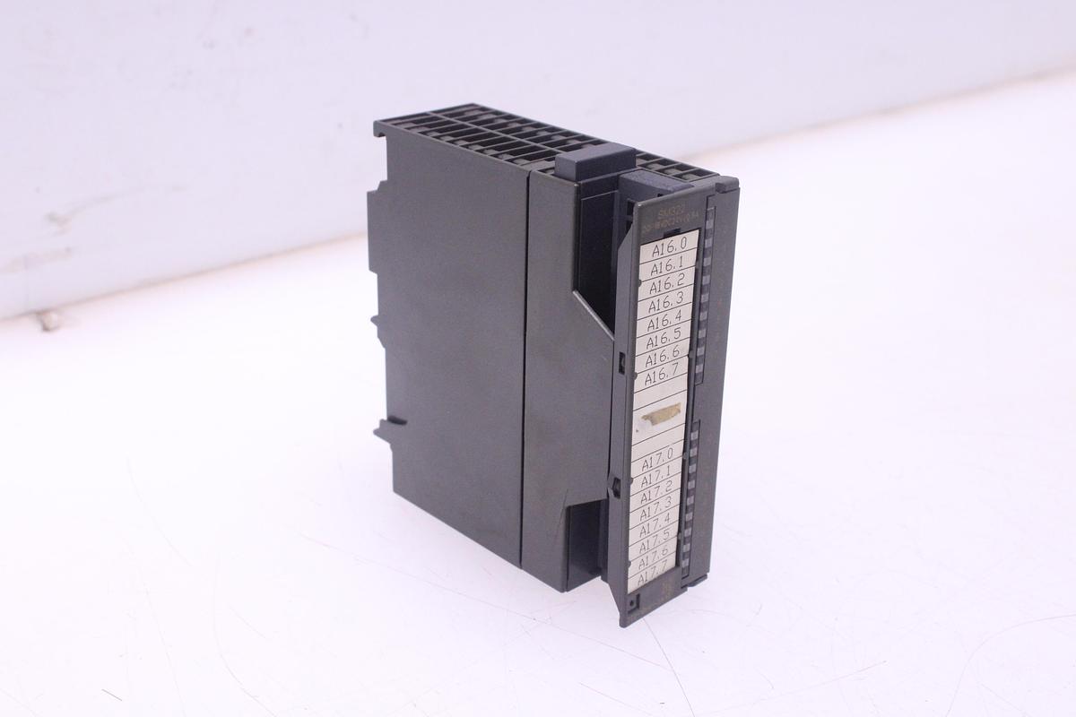 Usado Módulo de salida digital SIEMENS 6ES7322-1BH01-0AA0