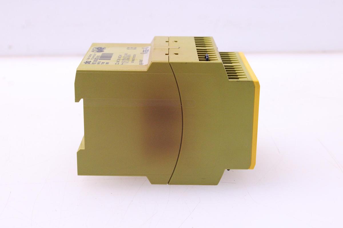 Usado Relé de Seguridad Pilz PNOZ 11 24VAC 24VDC 7n/o 1n/c